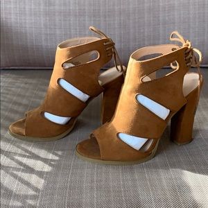 Size 6.5 camel suede open toe heels